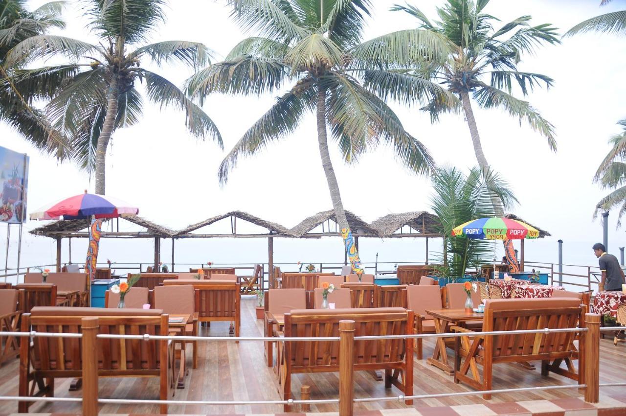 Black Beach Resort Varkala Exterior foto